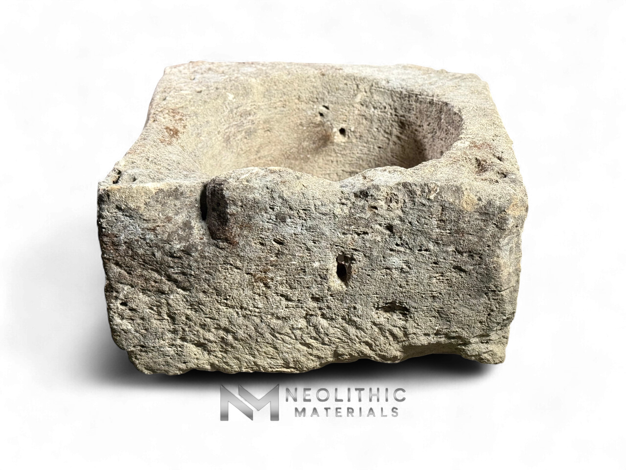 French Antique 18th Century Limestone Petit Well Head